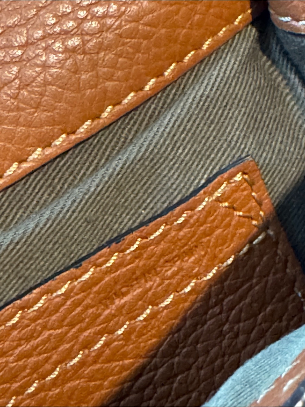 Chloé Marcie Small Crossbody Bag in Grained Calfskin - Tan - Picture 9 of 13